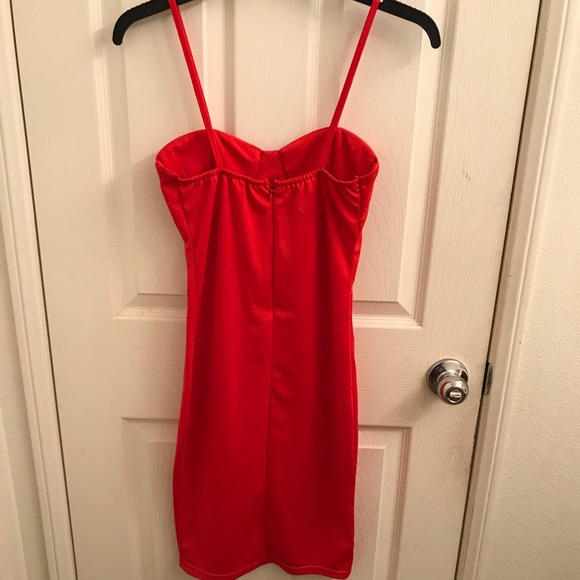 ๐๐๐SOLD๐๐๐Cute and Sexy Bodycon dress - Picture 3 of 4